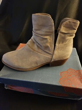 Carlos by Carlos Santana Taupe Suede Slouch Ankle Booties